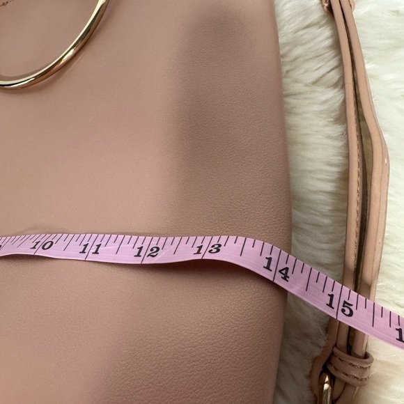 Pink and Gold Tote Bag Minimalist Design and Crossbody Strap - Like new! - Picture 9 of 9